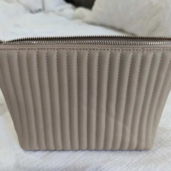 Ju-ju-be All Set 3 zipper bag set in Taupe - Picture 13 of 14